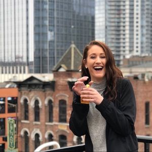 Meet your Posher, Lydia